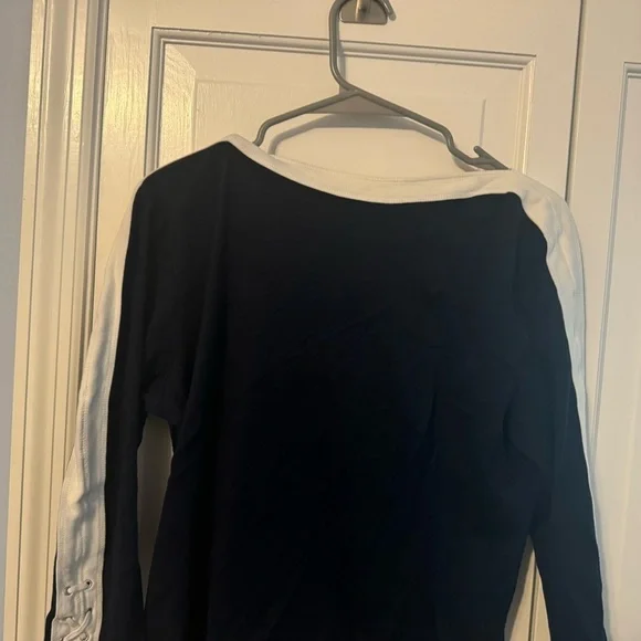 Navy White 3/4 Sleeve top with accents. So cute and perfect to dress up or down! - Picture 6 of 11